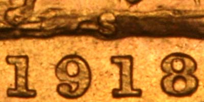 Reverse of 1918 Sydney Mint Sovereign Close Up of Date